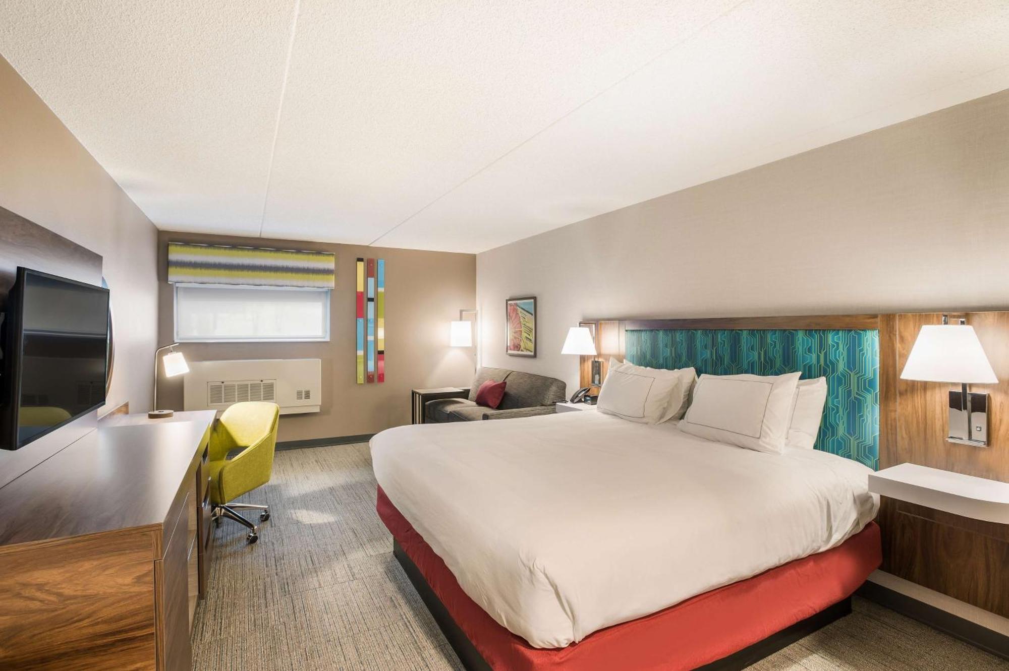 Hampton Inn & Suites Houghton Exterior photo